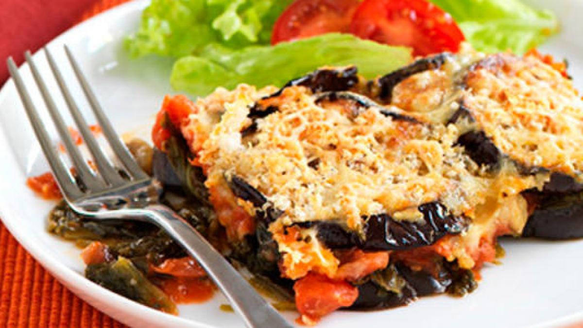 vinete gratinate la cuptor reteta satioasa pentru vegetarieni si nu numai