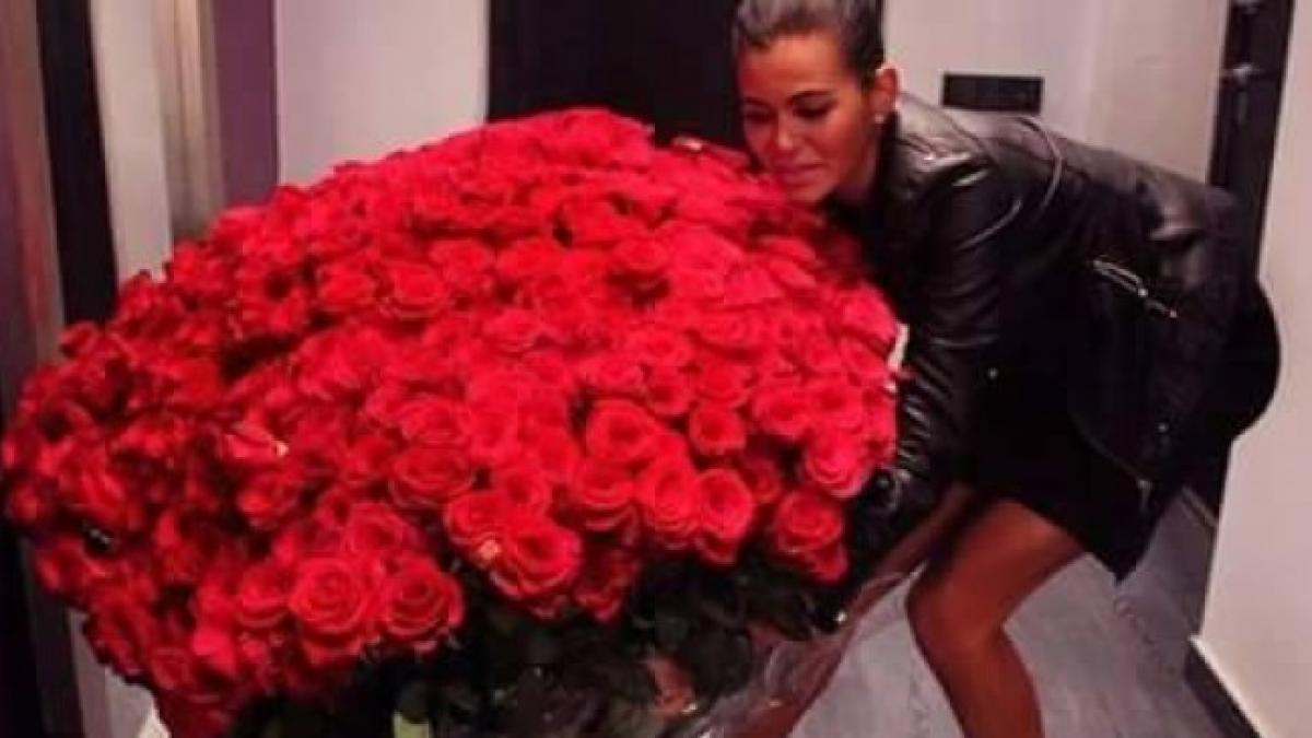 o tanara creatoare de moda din romania a murit