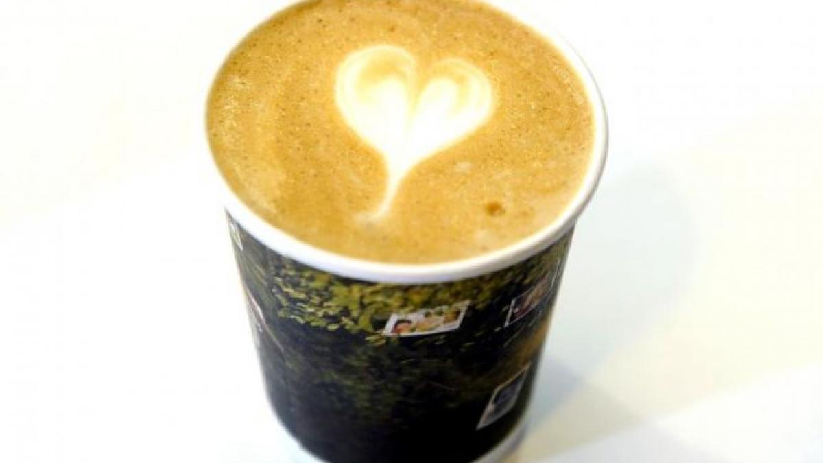 ce se intampla daca bei o cafea la sfarsitul zilei