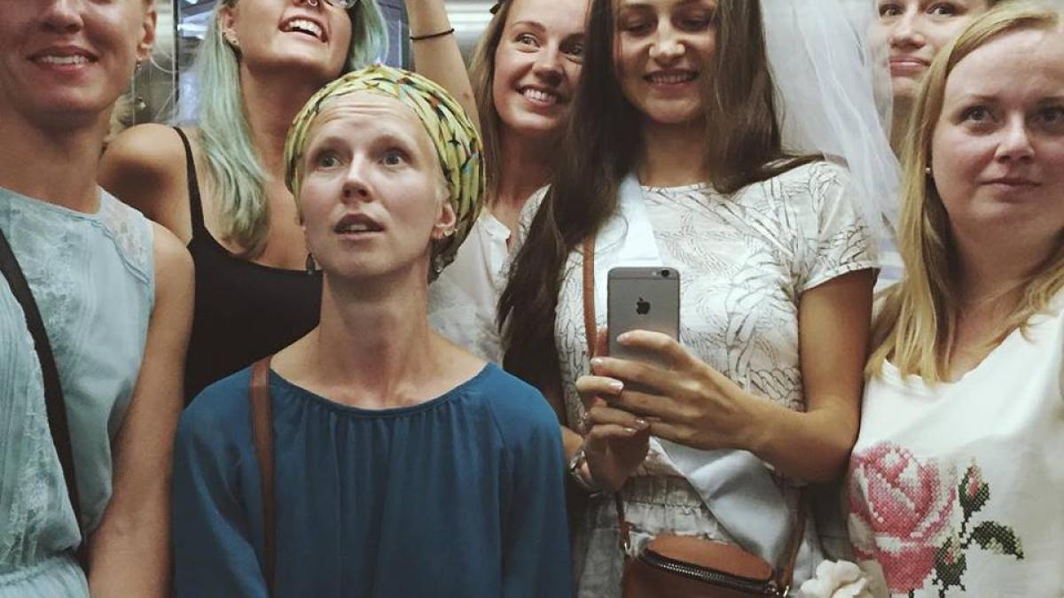 mireasa care si a facut singura pozele la nunta ce a iesit in final e uluitor