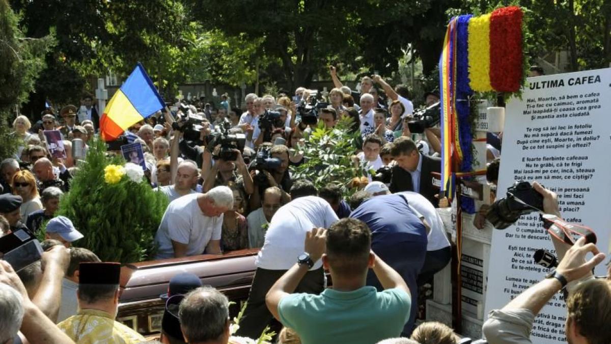 fratele lui corneliu vadim tudor acuza cei care au distrus imaginea partidului sunt criminalii lui