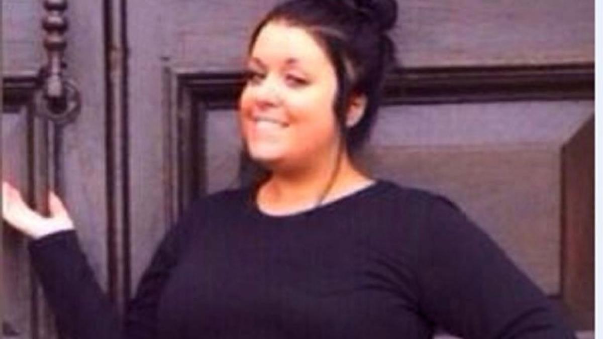 a slabit 55 de kilograme pentru a arata ca idolul ei mi am lipit pe frigider poze cu ea