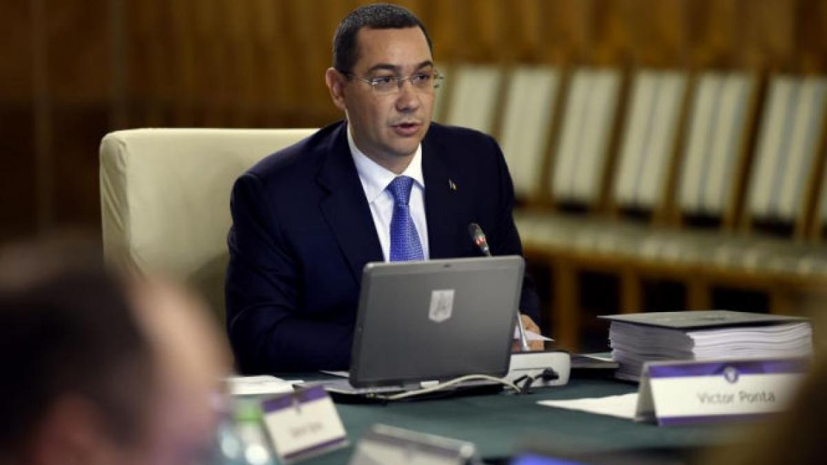 afp premierul roman este supus luni unei duble presiuni din partea justitiei si parlamentului