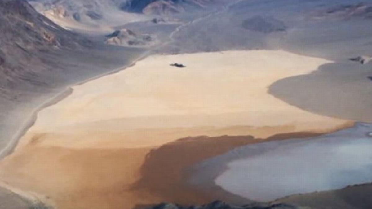 mister elucidat cum se misca pietrele din valea mortii