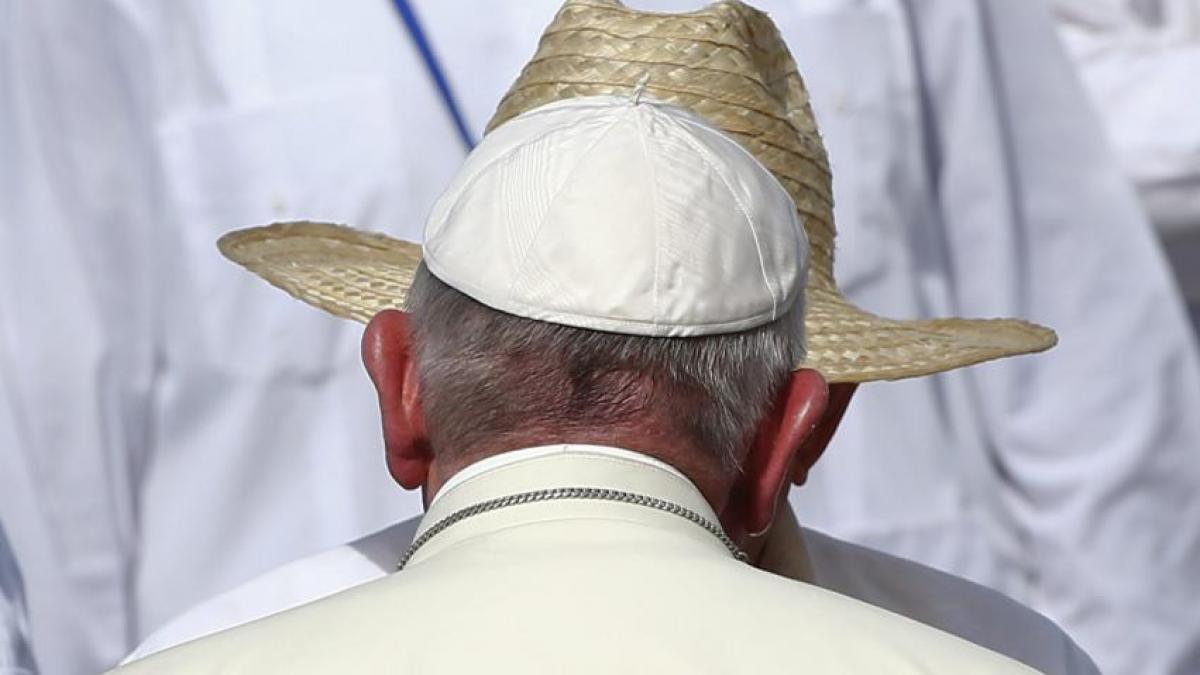 papa francisc imagine inedita cine e personajul eclipsat