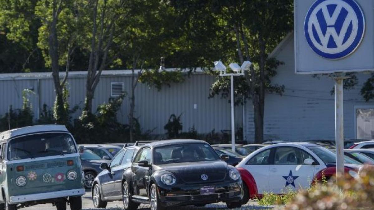 au trisat si acum platesc pentru asta scadere dramatica a actiunilor volkswagen