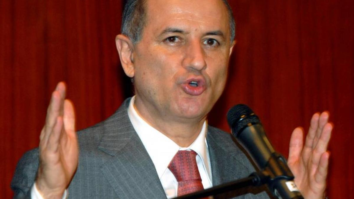 ce se intampla cu proprietatile lui george copos