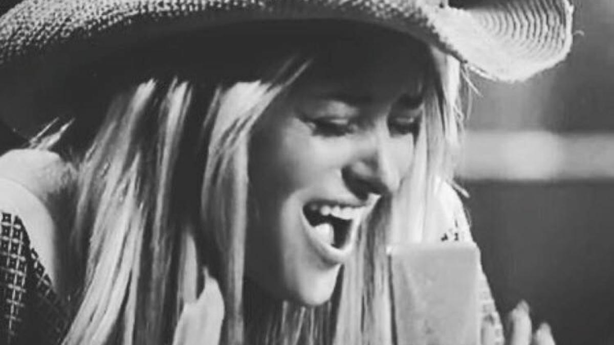 delia explica de ce nu face un copil recunosc ma iubesc mult si incerc sa fiu cat de mult prezenta