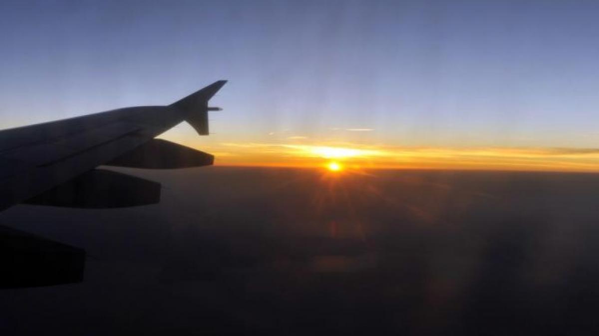 update avionul cu pasageri romani care a aterizat de urgenta in franta are probleme tehnice