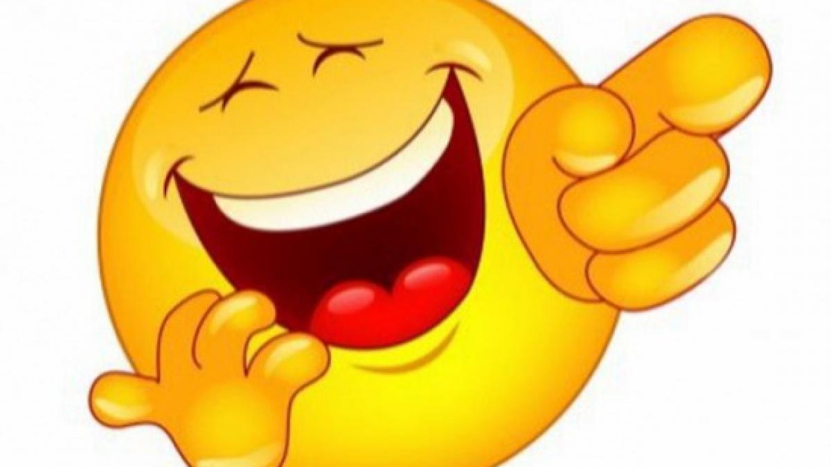 bancul zilei doua doamne mai in varsta discutau despre bal