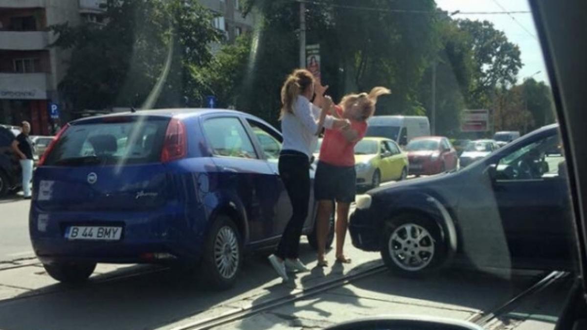 doua soferite s au batut pe un bulevard din bucuresti imagini halucinante