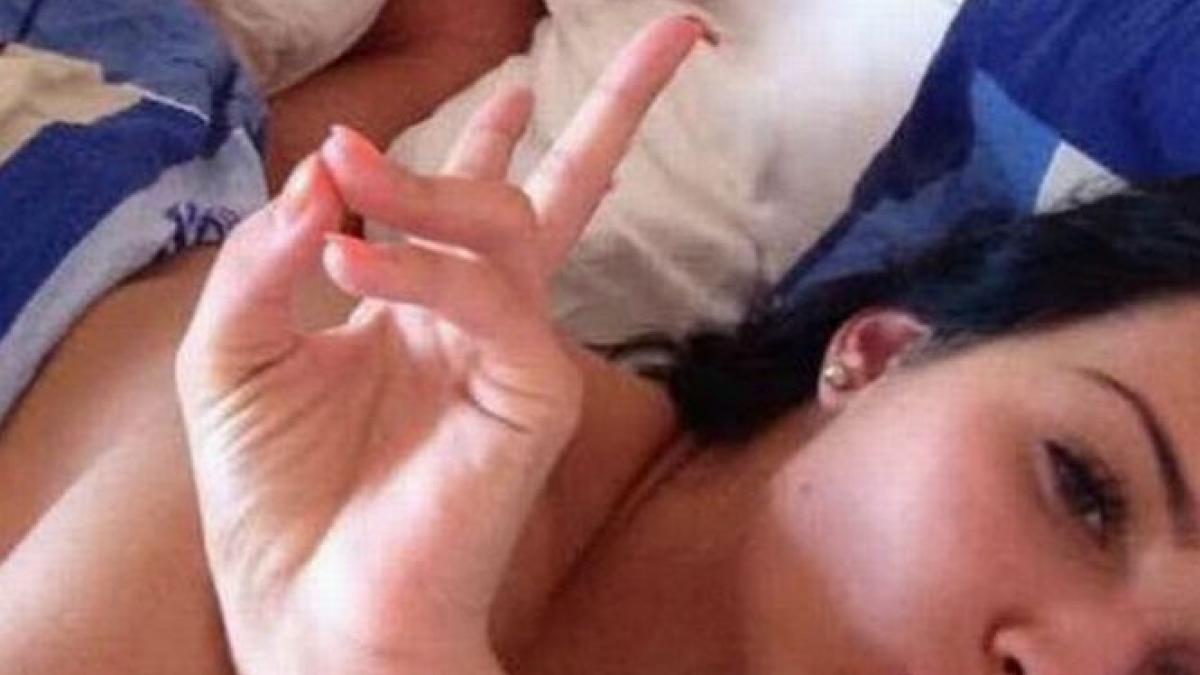 s a culcat cu un sportiv celebru si a vrut sa l santajeze fata de 18 ani s a facut de ras intr un