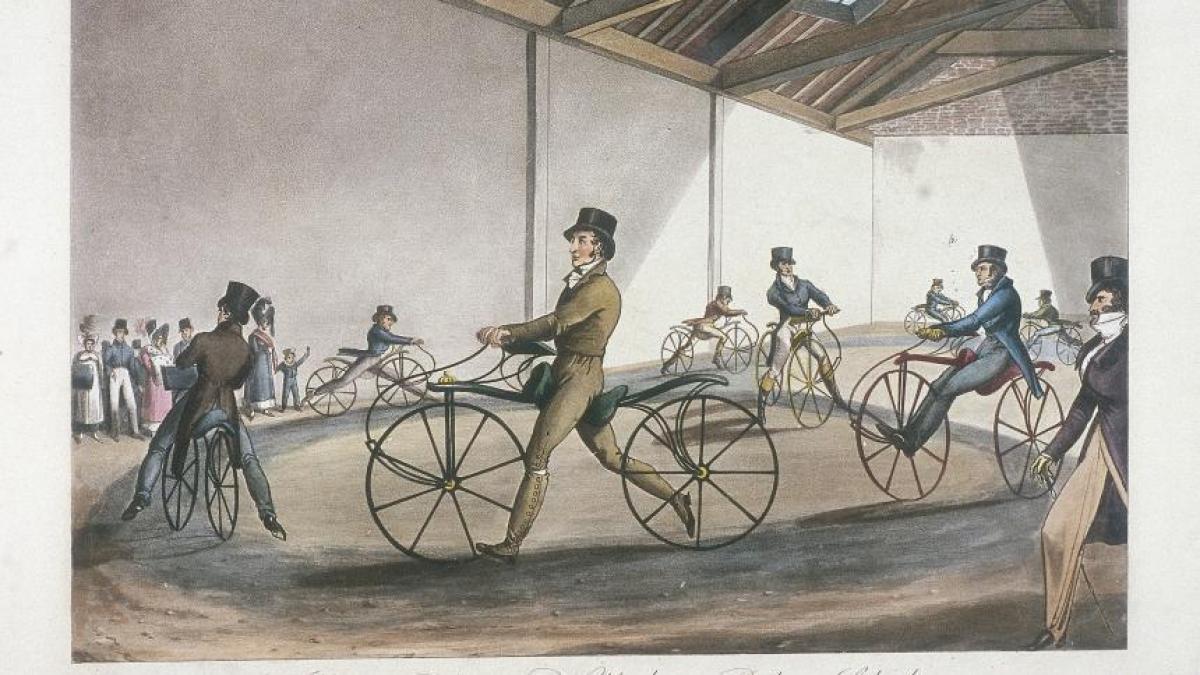 moda pe doua roti de la pantalonasii de lana la costumul mulat din poliester