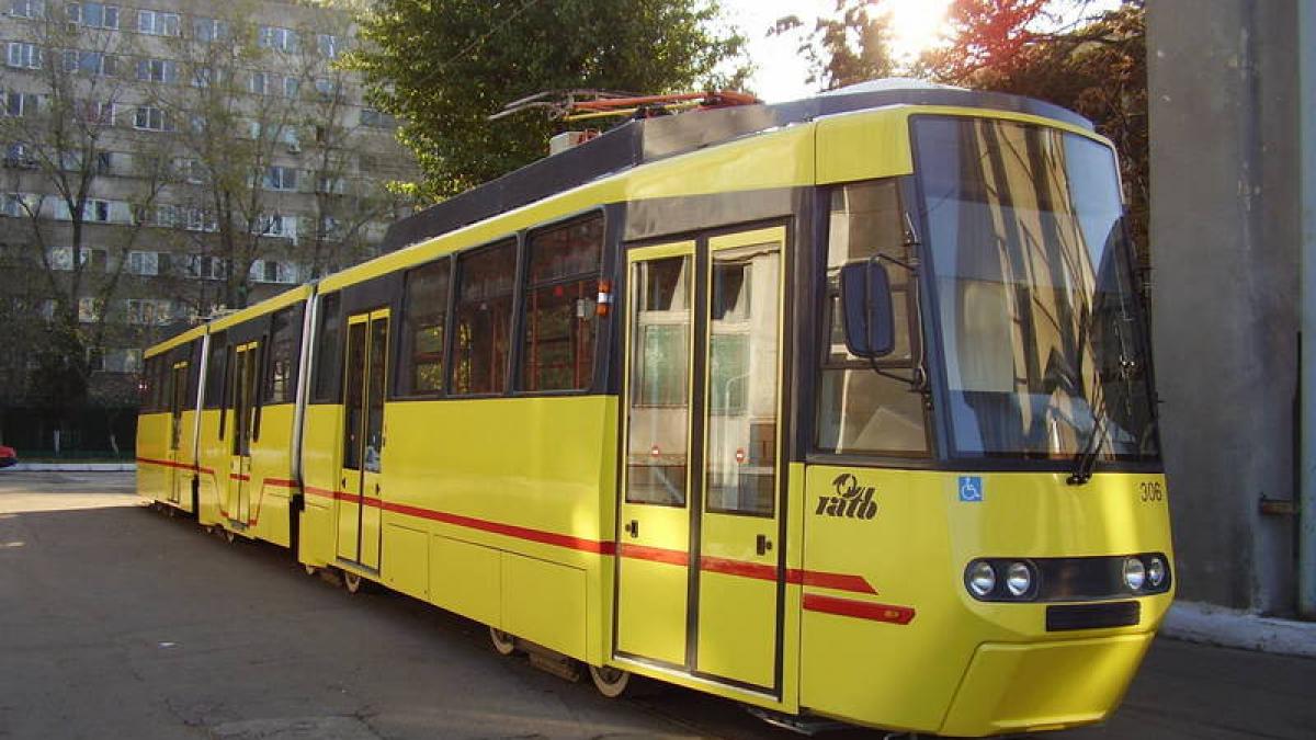 tramvaiele din bucuresti vor avea aer conditionat