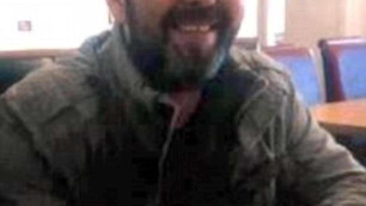 a fost gasit mort cu o canistra de gaz langa el ce au descoperit politistii in calculatorul