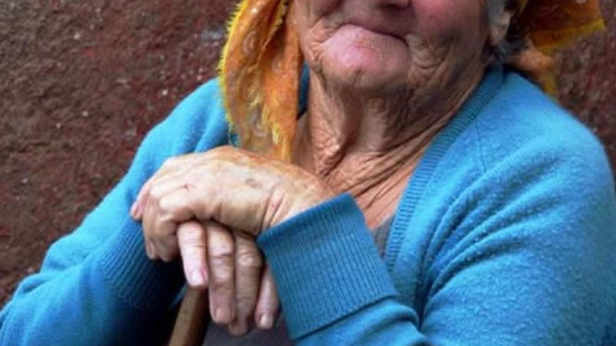 femeia care trebuie sa dovedeasca lunar ca traieste totul s a intamplat din vina autoritatilor