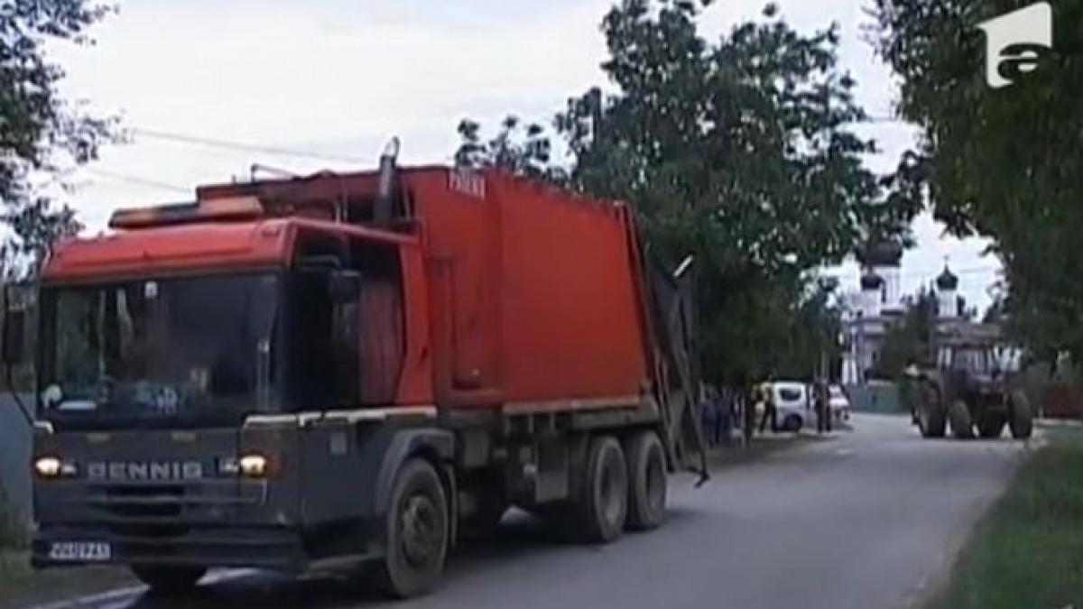 strivit la serviciu destin groaznic pentru angajatul unei companii de salubritate