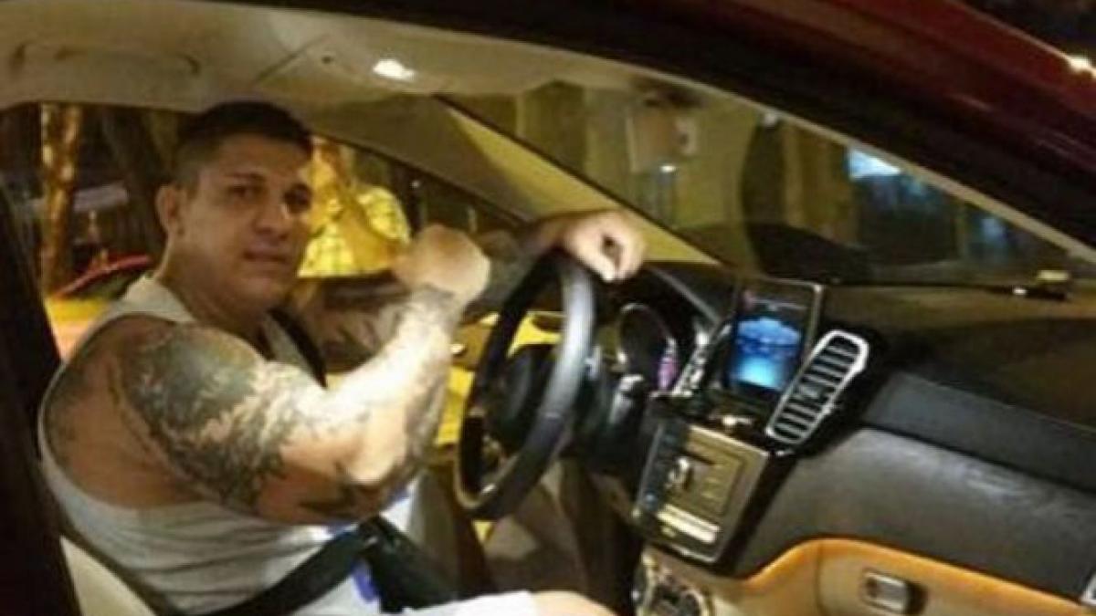 unul dintre cei mai temuti interlopi din tara face parada cu noul sau bolid eu si federer