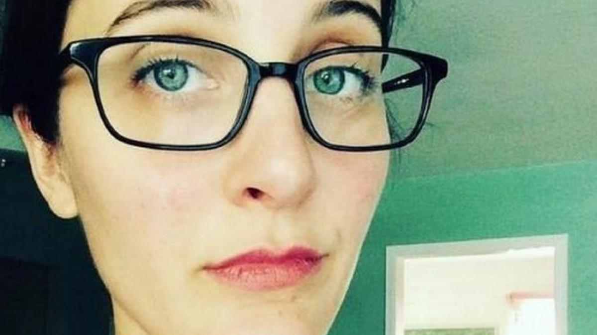 nu este problema voastra o tanara ii pune la punct pe cei care o intreaba de ce nu face copii