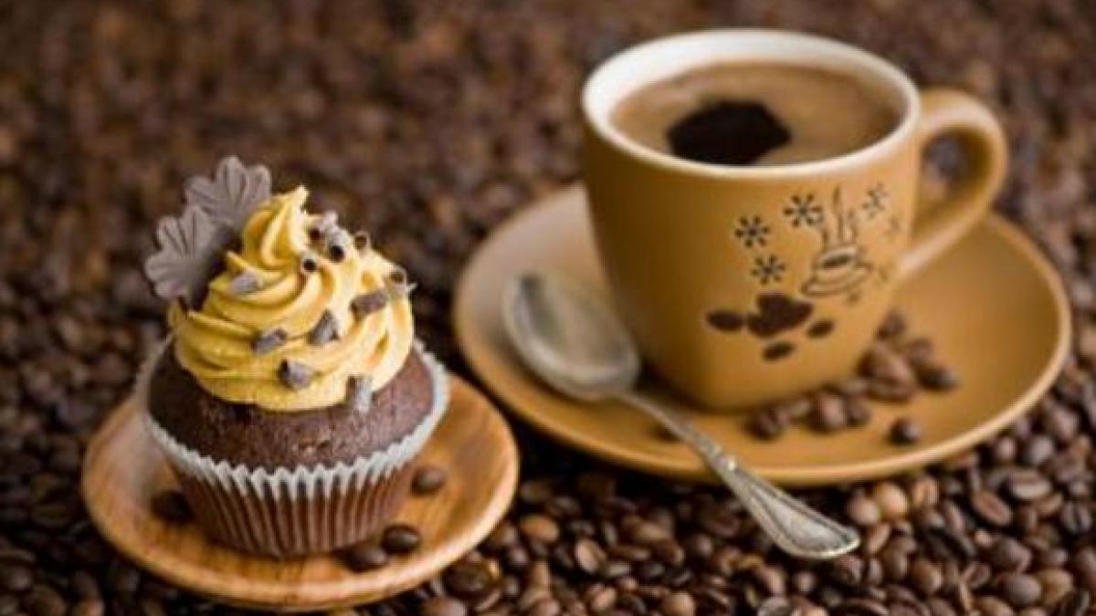 astazi trebuie sa ti bei cafeaua intr un mod festiv