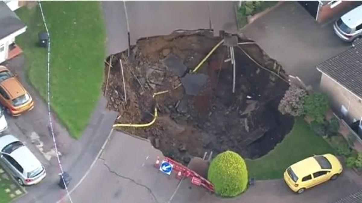 groapa imensa aparut noapte marea britanie familii evacuate