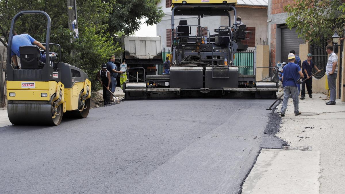 dna ancheteaza drumul pana la casa lui emil boc