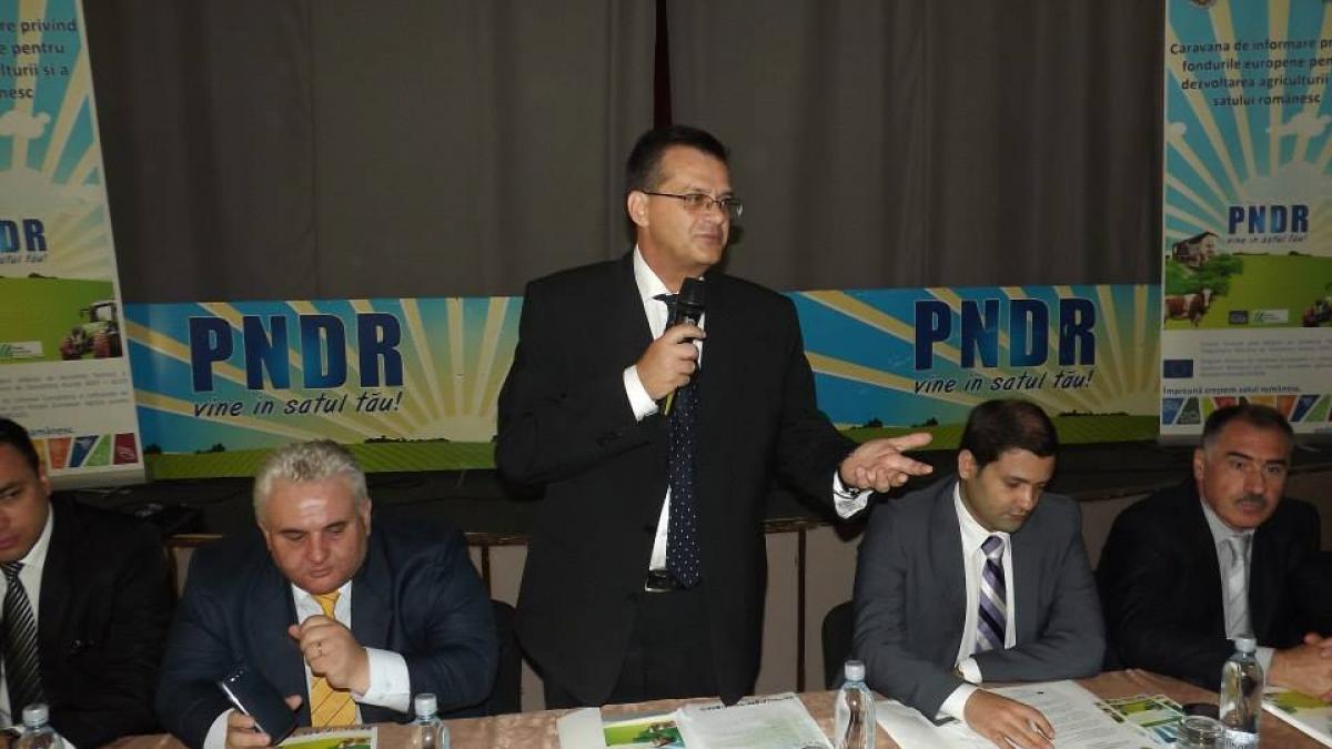 liberalul nini sapunaru in doliu i a murit tatal