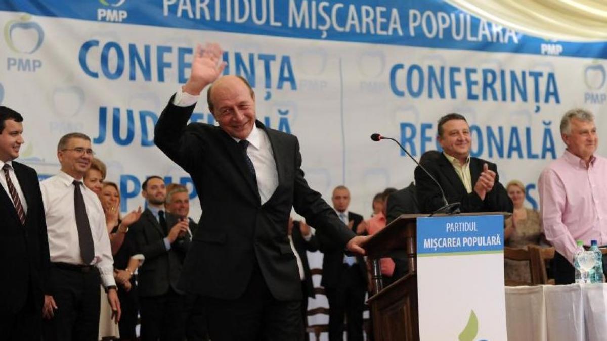 traian basescu inscrierea in pmp partidul miscarea populara