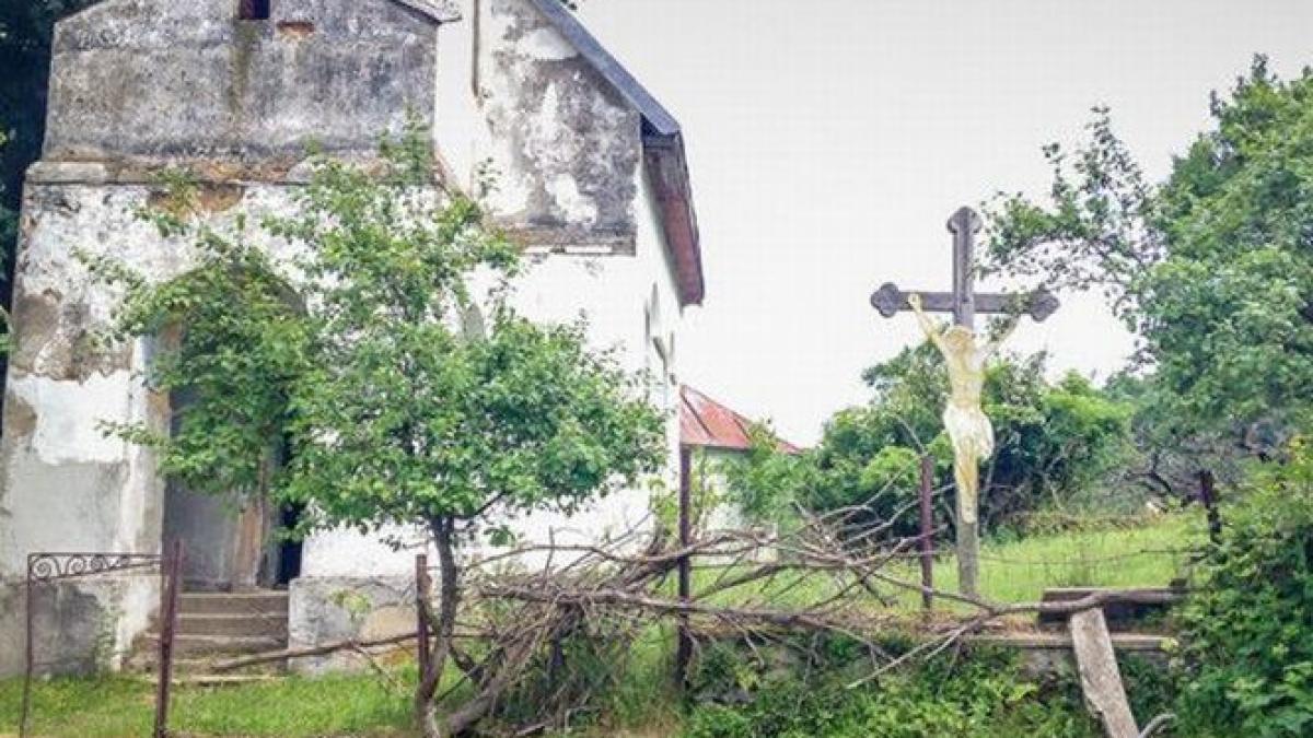 satul fantoma din romania unde au disparut toti locuitorii