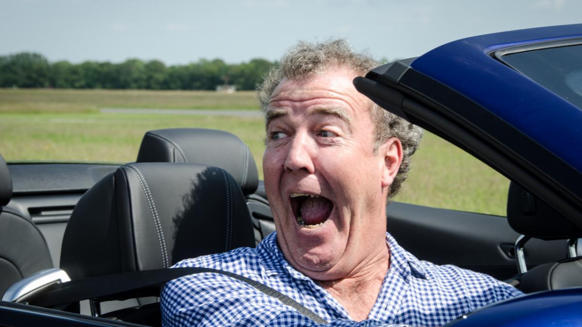 jeremy clarkson lucreaza de zor cu fosta echipa top gear la noua lui emisiune uite ce a postat pe