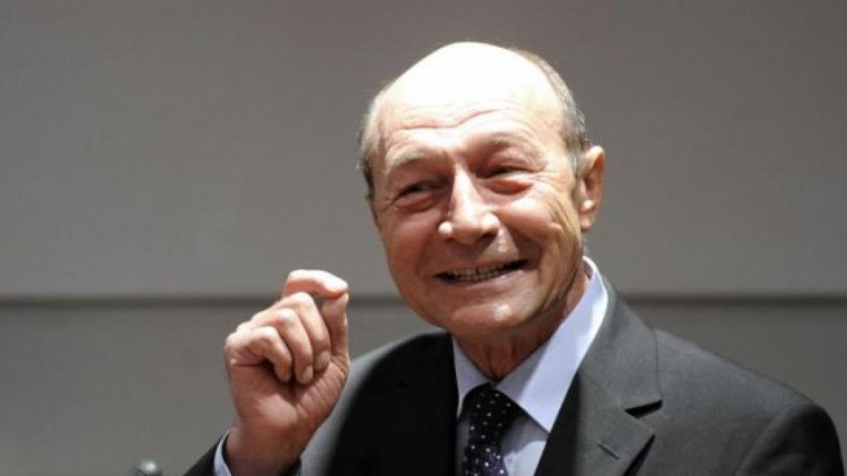 traian basescu il ataca pe procurorul general
