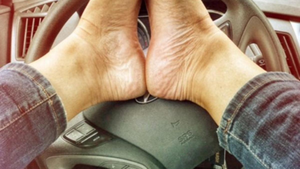 o romanca ne face de ras in italia ce a facut la volan tanara de 25 de ani