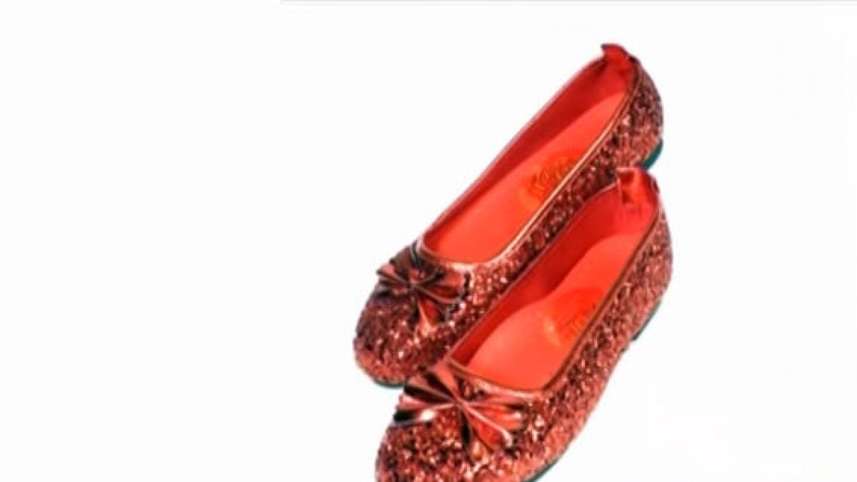 incaltaminte pantofi balerini rubine