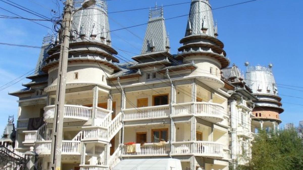 palatele romilor din hunedoara punct de atractie pentru turistii straini