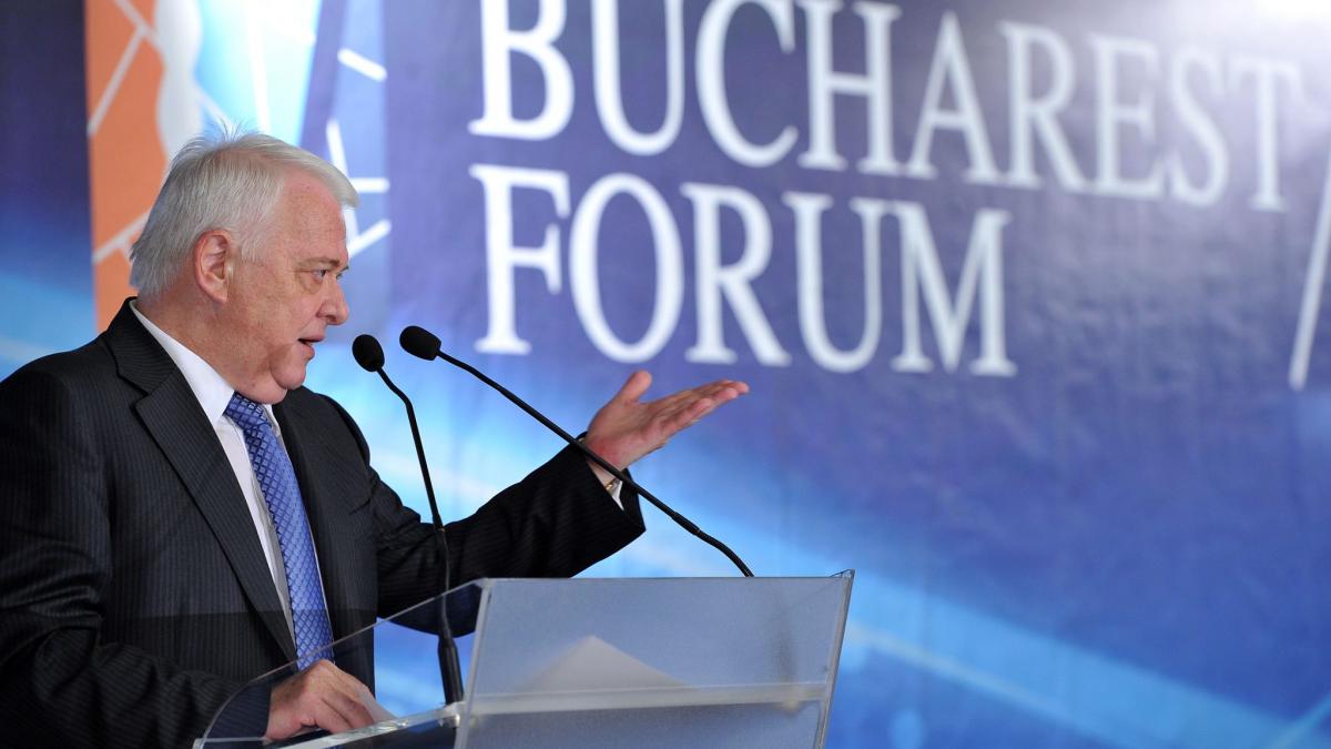 viorel si andrei hrebenciuc si au recunoscut faptele in dosarul retrocedarilor regret ca l am