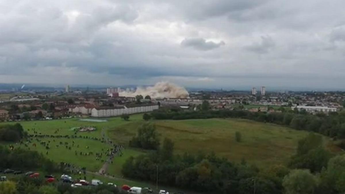 demolare spectaculoasa ratata in scotia