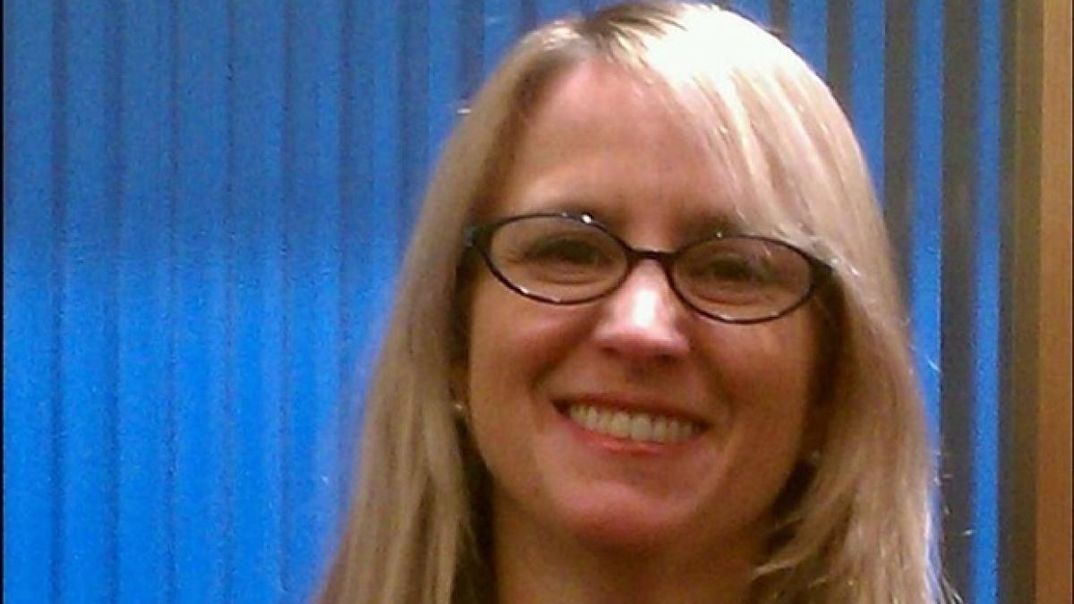 jennifer connell nepot proces despagubiri