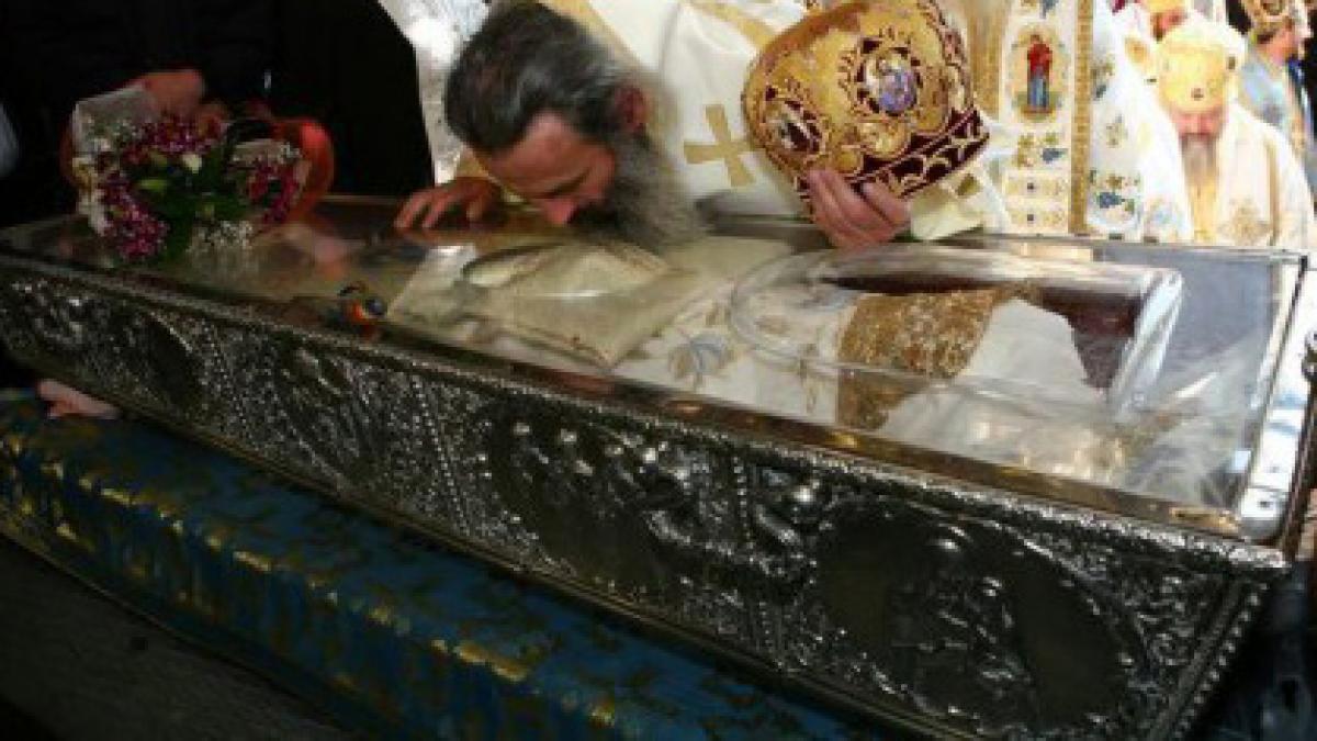 sfanta parascheva istoria moastelor protectoarea moldovei