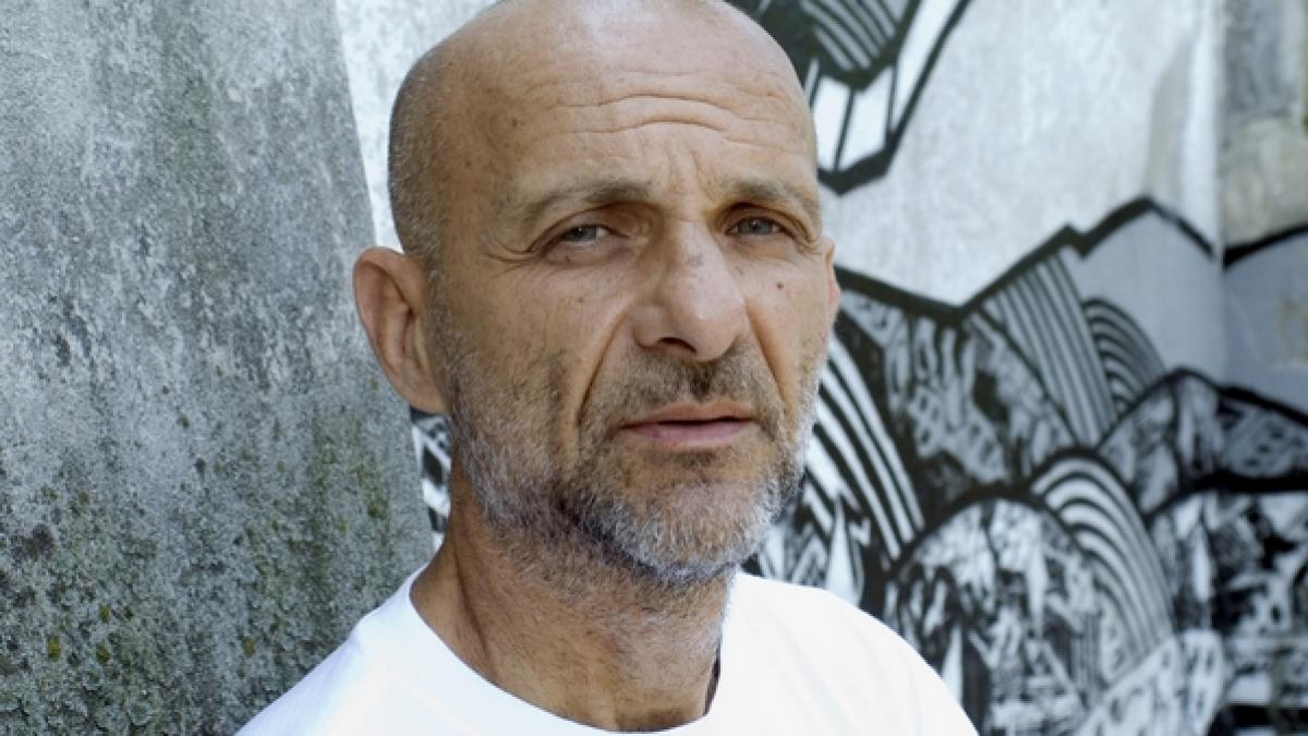 radu aldulescu este dat afara din casa