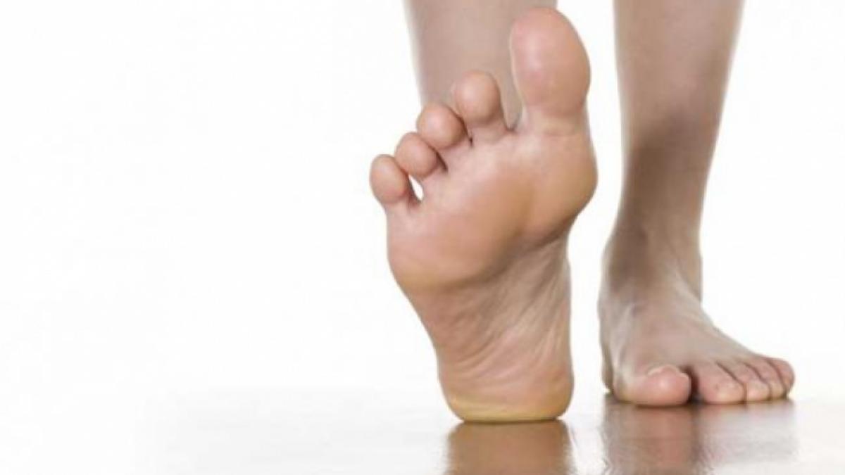 boli spasme picioare degete umflate