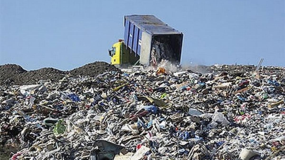 situatie fara precedent in vrancea garda de mediu a inchis singura rampa de gunoi din judet