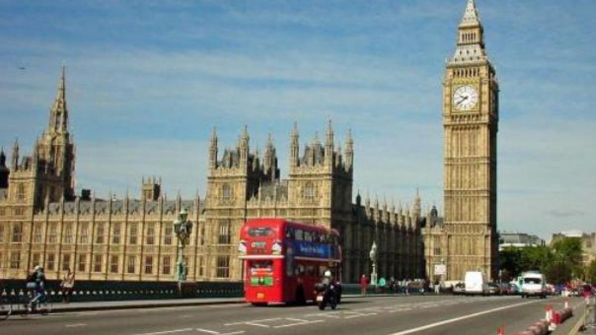 clopotele celebrului ceas big ben din londra vor amuti