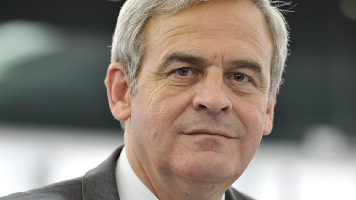 tokes laszlo critici acide la adresa udmr