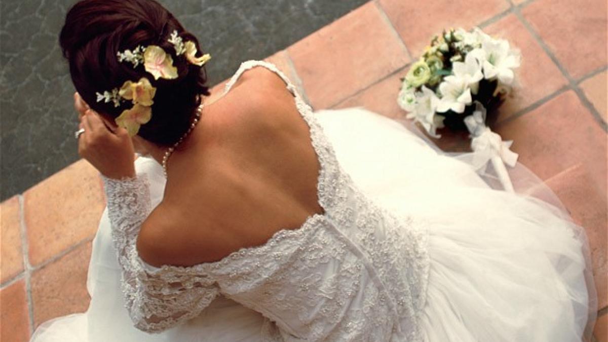 mireasa parasita familia miresei mirele a dat bir cu fugitii nunta