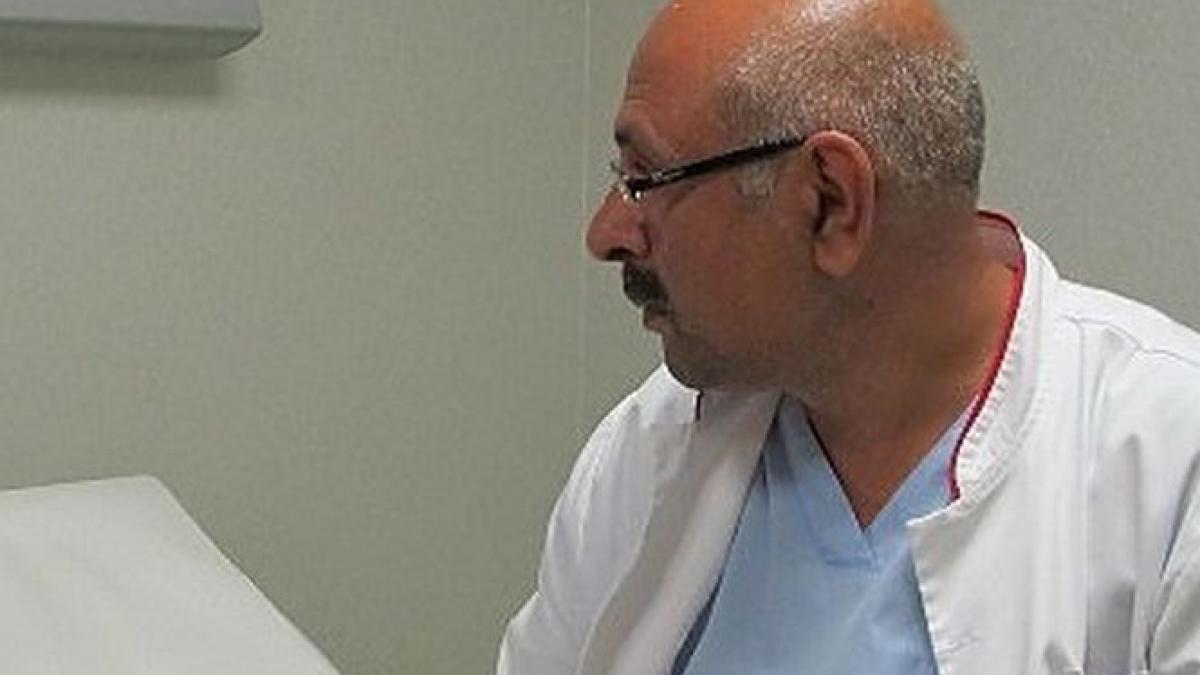 povestea doctorului care opereaza bebelusi aflati in uter