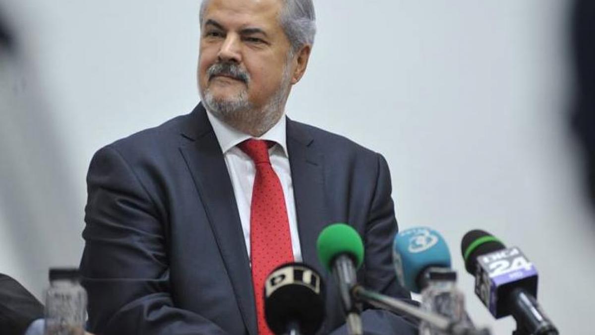 adrian nastase catre psd cand sunt prinsi in navod toti pestii stau impreuna