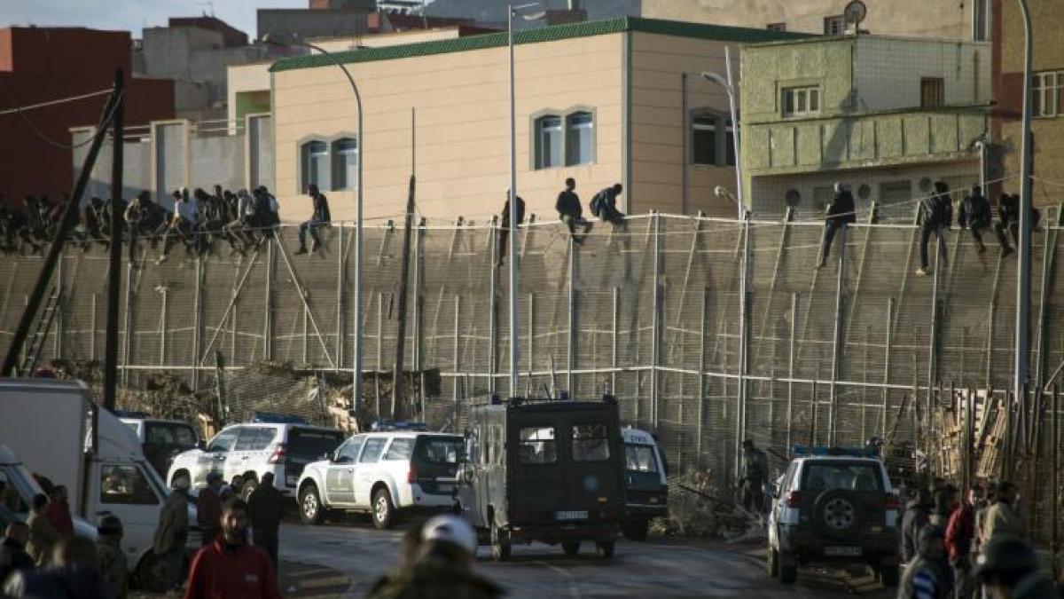 imigranti slovenia corturi incendiate