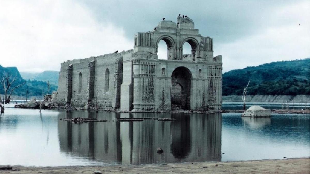 templu quechula iesit la suprafata