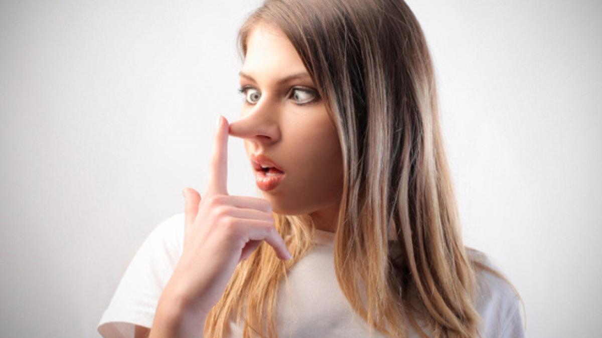 trei modalitati prin care sa iti dai seama cand cineva te minte