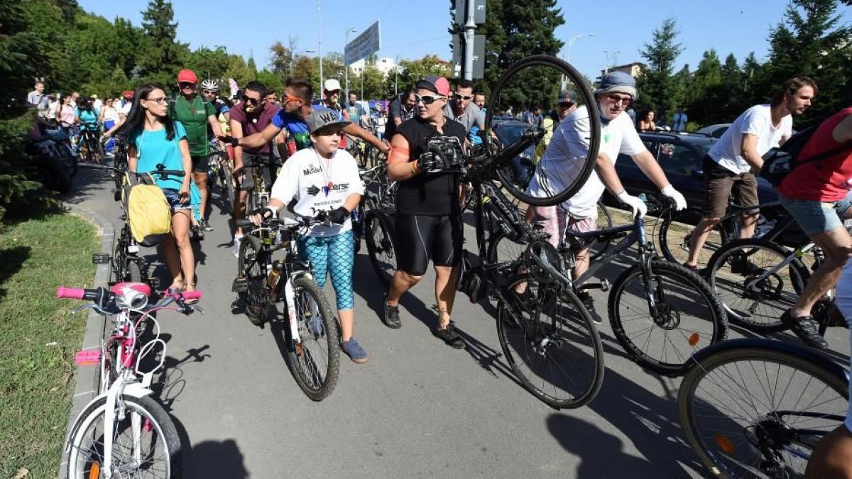 100 kilometri de piste pentru biciclete in bucuresti pe 61 de strazi